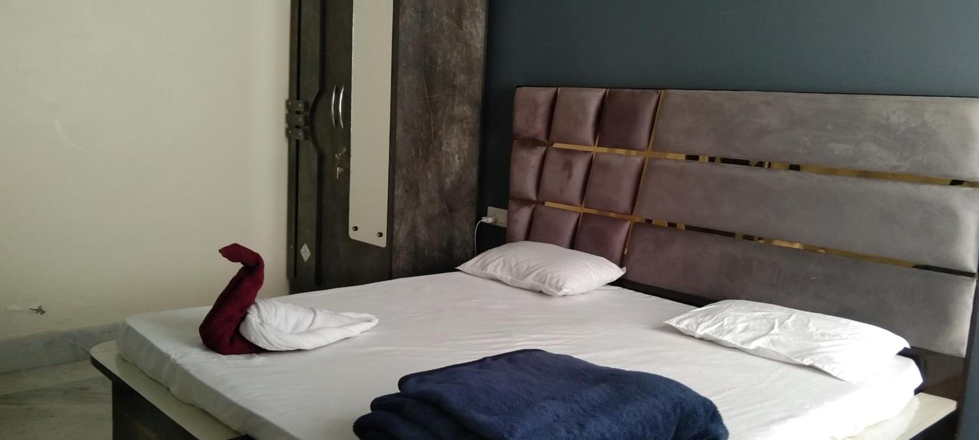 Hotel Ap Suratgarh Exteriör bild